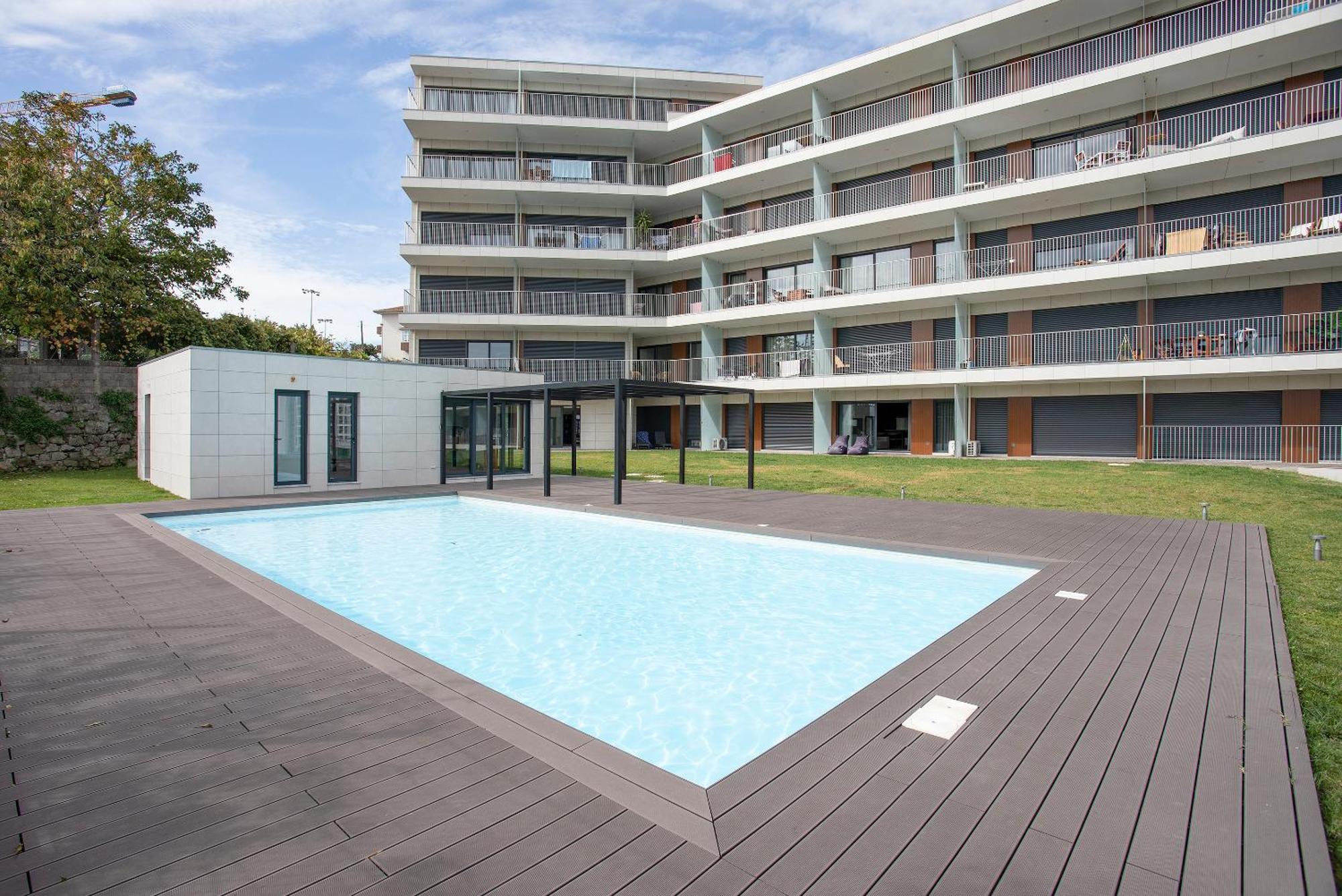 Апартаменты Liiiving In Porto - Dragao Pool View Экстерьер фото